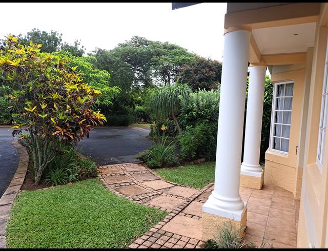 2 BEDROOM SIMPLEX RENTED IN SOMERSET PARK